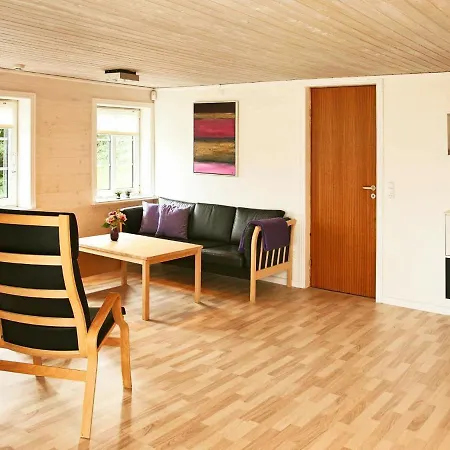 Дом отдыха Three-bedroom Holiday In 9 Аллинге